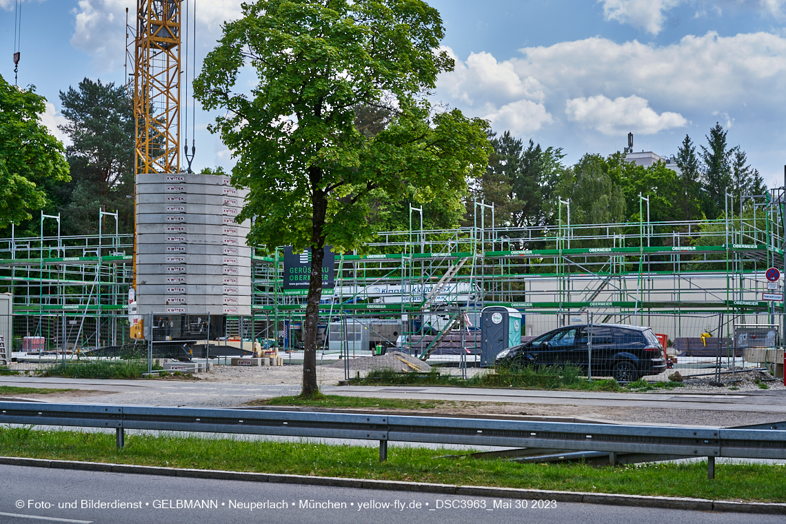 2023-05.30 - neue Wände für das Haus für Kinder